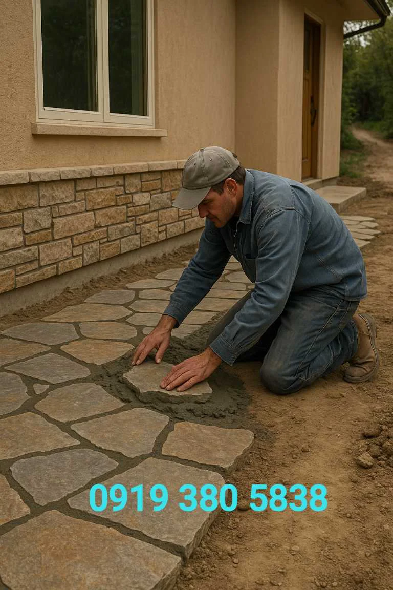 نصب سنگ لاشه به عنوان سنگ‌فرش مقاوم و مقرون‌به‌صرفه در محوطه‌سازی